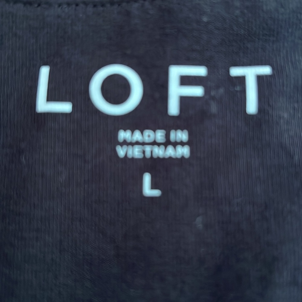 LOFT Black Ruched Women's Blouse L - Picture 4 of 5